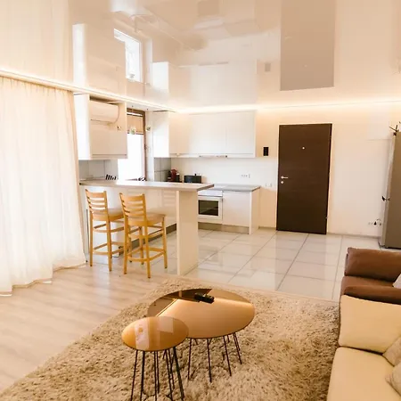 Sky View - Luxury With A Dream View Apartment *