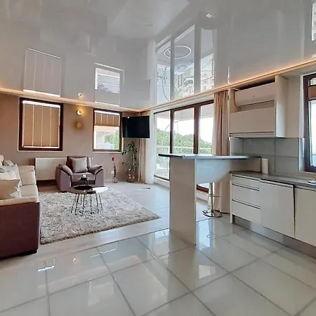 Sky View - Luxury With A Dream View