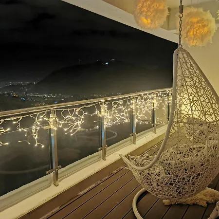 Sky View - Luxury With A Dream View Apartment *