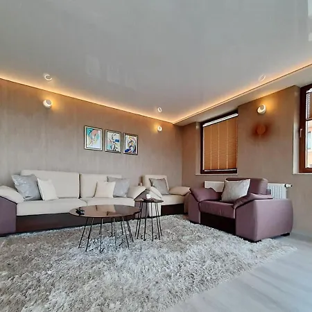 Sky View - Luxury With A Dream View Apartment *